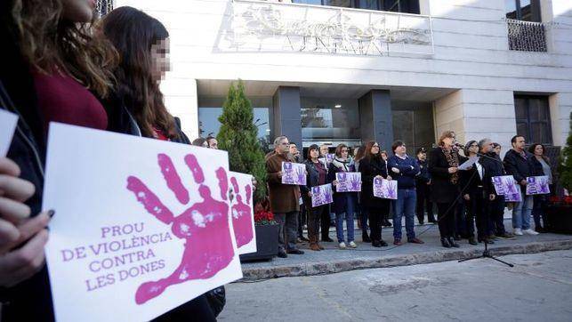 Detenidos 4 jóvenes por agredir sexualmente a una mujer de 19 años en Alicante 3