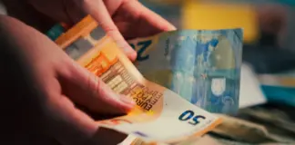 Pago pensiones: ¿Cuándo y cómo cobrar tu paga extra? image