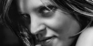 Bridget Fonda y su regreso que nadie esperaba image
