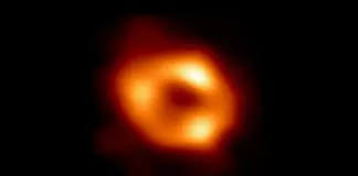 La misteriosa conexión entre los números primos y los agujeros negros
