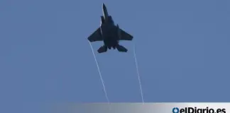 Irán presuntamente derriba caza estadounidense y se desata una misión de rescate para los pilotos.