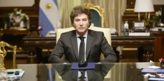 El intrigante consejo de Javier Milei que podría cambiar la estrategia del PP y Vox