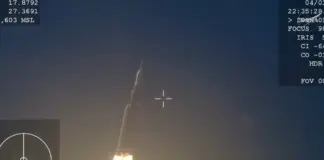 Coreografía de fuego y música en el encendido milimétrico del motor de Orión en Artemis II