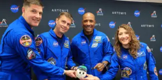 Una Biblia en la Luna: ¿Qué nos dice la fe en la era espacial?