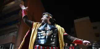 López Miras revive la historia en Lorca: el regreso triunfal de Teodosio I El Grande durante el Viernes Santo