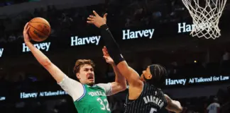 Un adolescente hace historia: primer partido de 50 puntos en la NBA