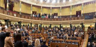 Más de ocho millones en viajes: ¿cuál es el destino del Congreso en 2025?