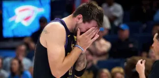 Alarma en Dallas: Doncic queda fuera y su regreso para los playoffs está en el aire