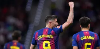 Lewandowski brilla en el triunfo del Barcelona sobre el Atlético de Madrid: Yamal y Flick deslumbran, y la ventaja sobre e...