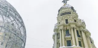 Nieve Madrid complica la A-6 y la sierra hoy image