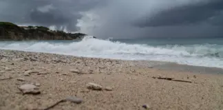 Cerdeña alerta por lluvias y robos en pleno temporal image