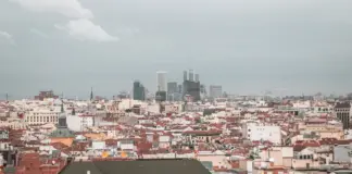 Viento Madrid hoy y el fin de semana en la capital image