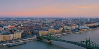 Budapest bajo la lupa por el caso Morgan Stanley image