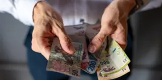 Economista advierte el límite de efectivo en 2026 image