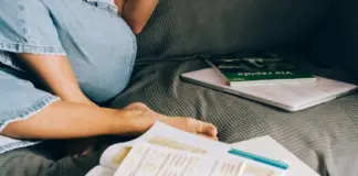 Español que se resiste y hace viral a un joven image