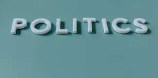 Word y Trump marcan el pulso político actual image