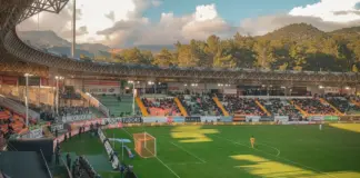 aek - rayo vallecano hoy en directo y clave image