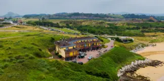 Arón Piper y el pueblo que marcó su vida image