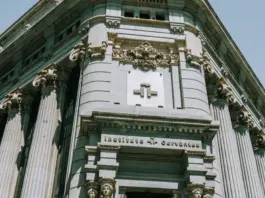 Instituto Cervantes en el foco del embargo en Países Bajos image