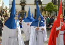 Martes santo sevilla en directo y horarios clave Martes santo sevilla en directo y horarios clave image