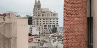 Telefónica gana más en Brasil y acelera su valor image