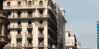 Explosion bombona butano Barcelona deja varios heridos image
