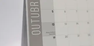 Dia festivo hoy qué se celebra y qué abre en 2026 image
