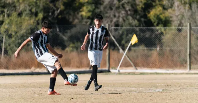 Real Federación Española de Fútbol mueve su cantera image