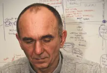La increíble historia de Peter Molyneux: de vender judías a crear videojuegos