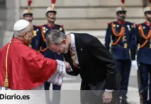 Rey Felipe VI criticado por asociaciones de víctimas de abusos en la Iglesia