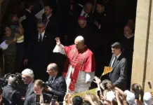 El himno a la Virgen de Montserrat que sorprende al Papa y al nacionalismo