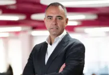 Liderando la era agéntica: invierte en talento y tecnología
