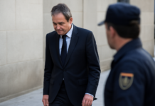 Zapatero no logra desvirtuar indicios de criminalidad: juez pide su localización