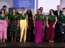 Graduación emocionante en Ceuta: Educación, Economía y Tecnología