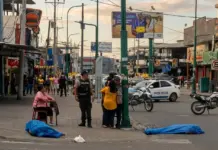 Investigan oleada de asesinatos que paraliza Justicia en Ecuador
