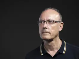 David González: Alerta del riesgo del transhumanismo