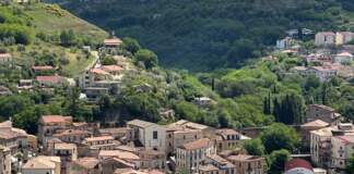Giro vive un giro clave en Cosenza y sorprende image