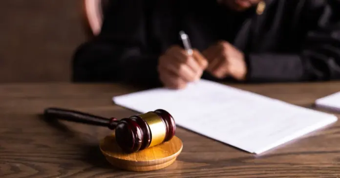 El juez y el debate sobre la independencia judicial image
