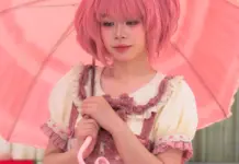 Lola Lolita y el ‘hate’ que marcó su salto al psicólogo Lola Lolita y el 'hate' que marcó su salto al psicólogo image