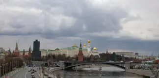 moscu bajo ataque y Zelenski eleva la presión image