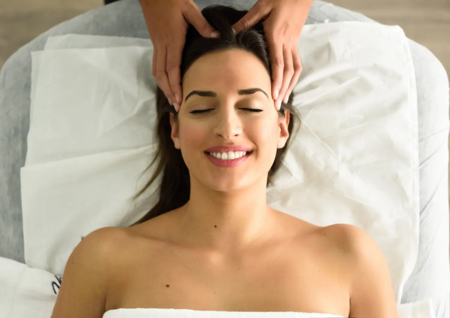 Sesión de osteopatía en Fuengirola, clínica Sigma