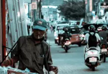 Sri Lanka gana foco con Rihana y Jeremy Irons image