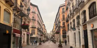 Tiempo Zaragoza hoy con aviso amarillo y tormentas image