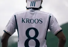 Toni Kroos señala al futuro del Madrid tras el Clásico image