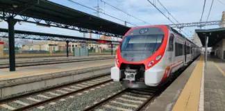 Tren Cartagena deja heridos tras chocar con grúa image