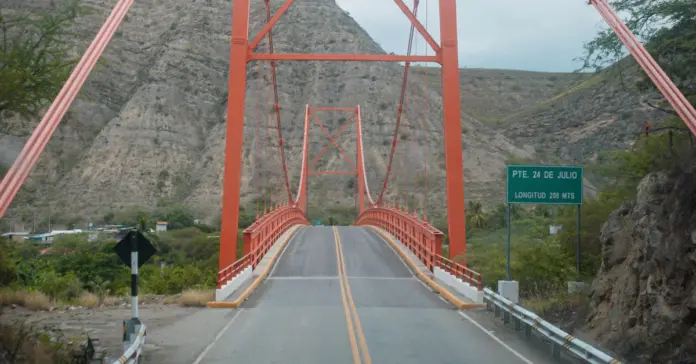 28 de julio y el puente que muchos esperan image