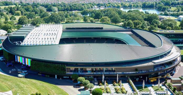 Chris Rock reaparece con Simone Henault en Wimbledon Chris Rock reaparece con Simone Henault en Wimbledon image