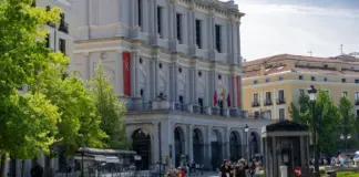 José Sacristán y el lado íntimo de Fernán Gómez image