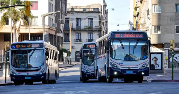 Manuel Carrasco y su gira entre parking, cola y gimnasio image