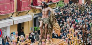 Martes Santo Sevilla 2026 en directo y horarios clave image